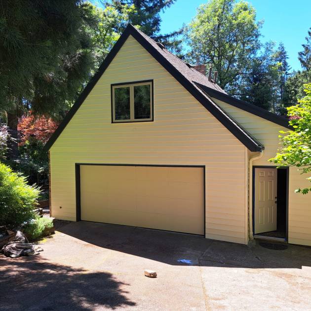 WhatsApp Image 2025-10-13 at 2.34.37 AM (2)